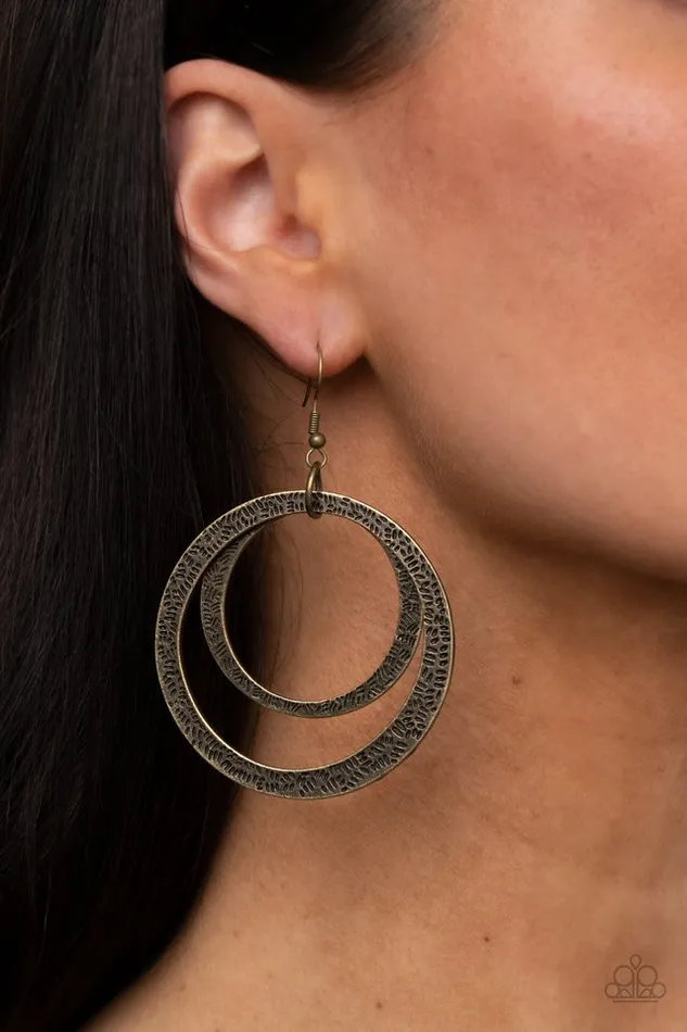 Paparazzi Earring Rounded Out Brass Paparazzi Jewelry Earrings
