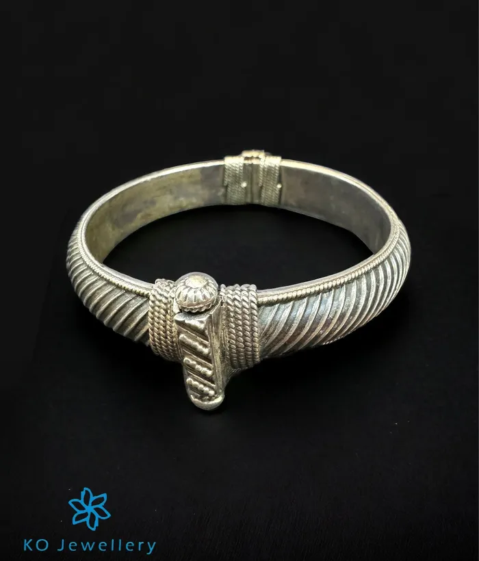 Jaipur Bracelets The Stripe Silver Antique Openable Bracelet Size 24