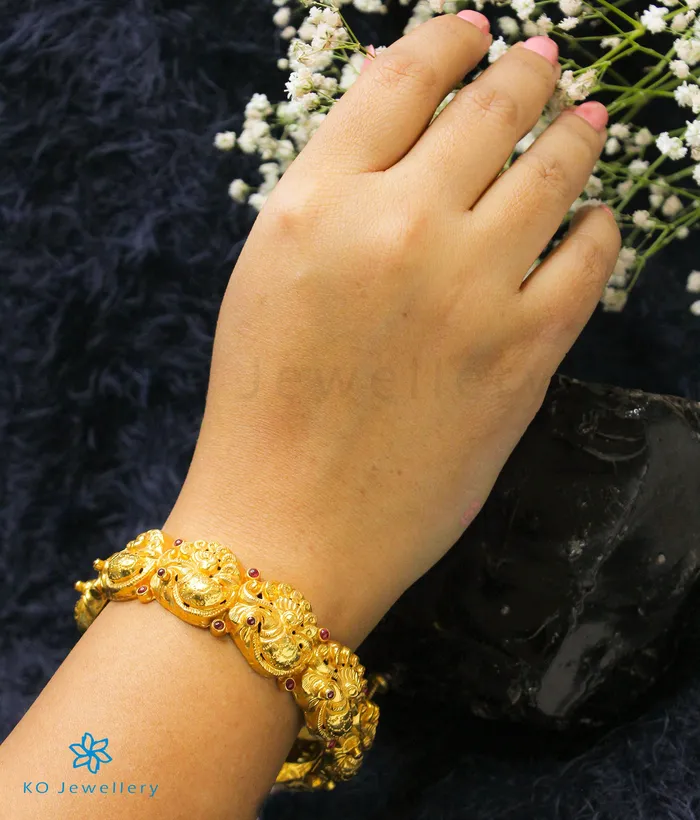 The Sindhura Silver Lakshmi Peacock Bracelet Size 22242628 Silversmith Bracelets