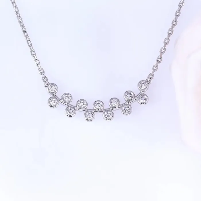 Luxus Moissanite Rings Jewelry Necklaces Moissanite Fashionable Necklace Platinum Plated Silver 04ct Total