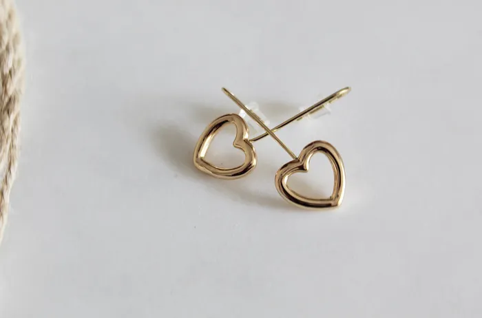 TheLittleCatholic Earrings Sweetheart Earrings