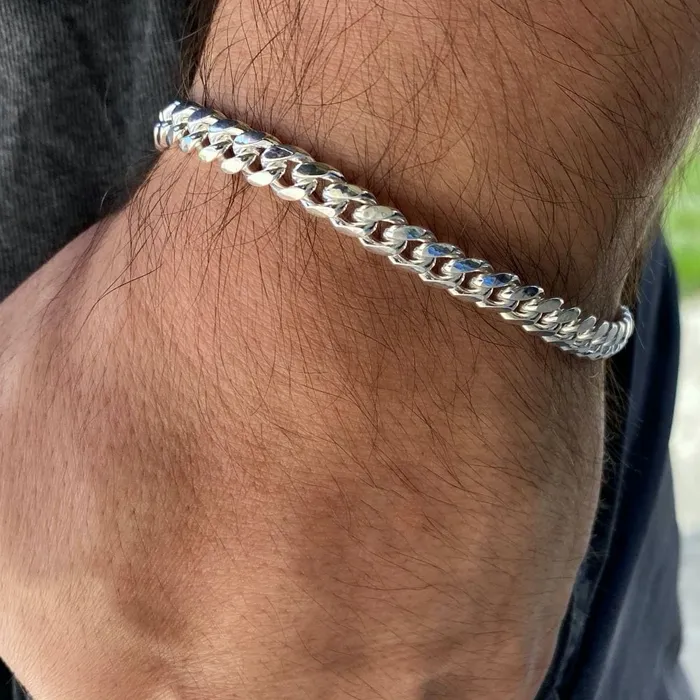 Harlem 925 Sterling Silver Miami Cuban Link Plain Bracelet 8 x 6mm Bracelets Harlem 925 Sterling Silver Miami Cuban Link Plain Bracelet 8 x 6mm Bracelets