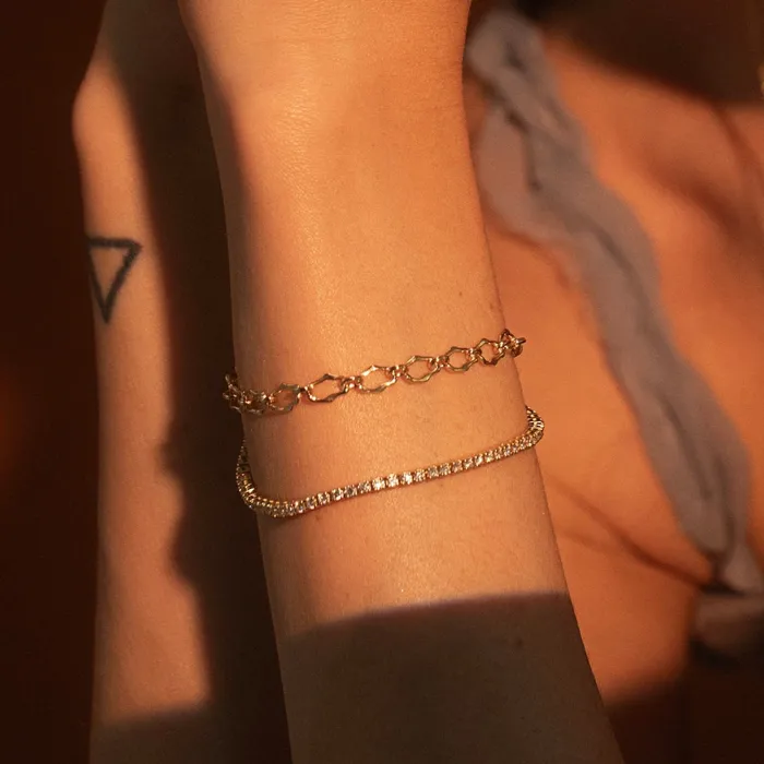 Marrow Fine Bracelets 8mm Sculpted Link Gold Bracelet