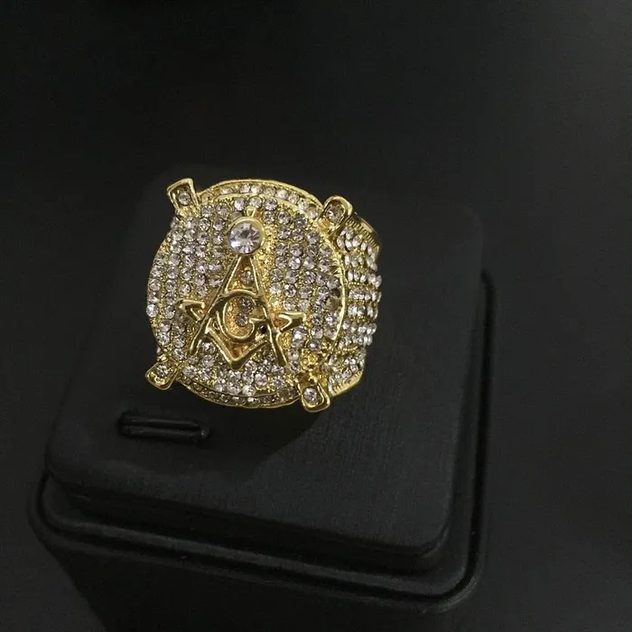 VVS Jewelry Bracelets Luxury Cuban Chain Bracelet Ring Watch Set