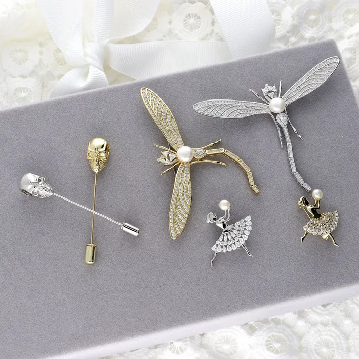 Earrings BERRICLE Dragonfly Button Cultured Pearl Pin in Sterling Silver
