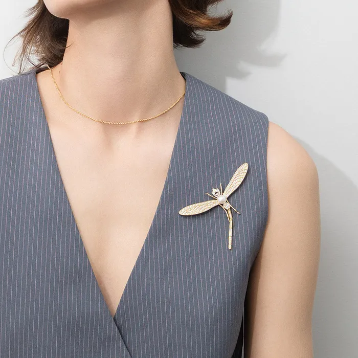 Earrings BERRICLE Dragonfly Button Cultured Pearl Pin in Sterling Silver