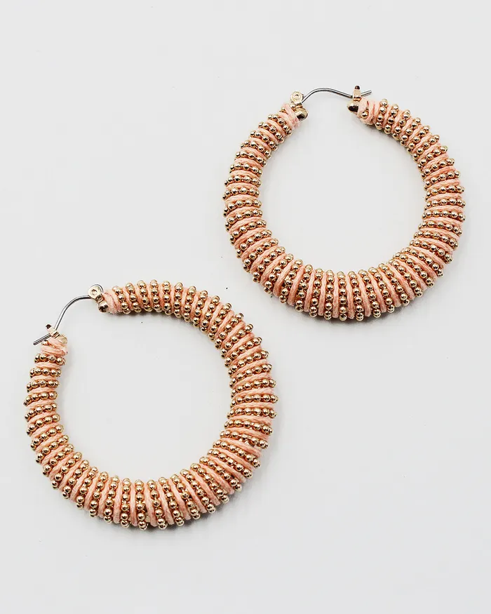 Earrings CHECK20241 Threaded Hoop Earrings with Round Metal Beads Earrings CHECK20241 Threaded Hoop Earrings with Round Metal Beads