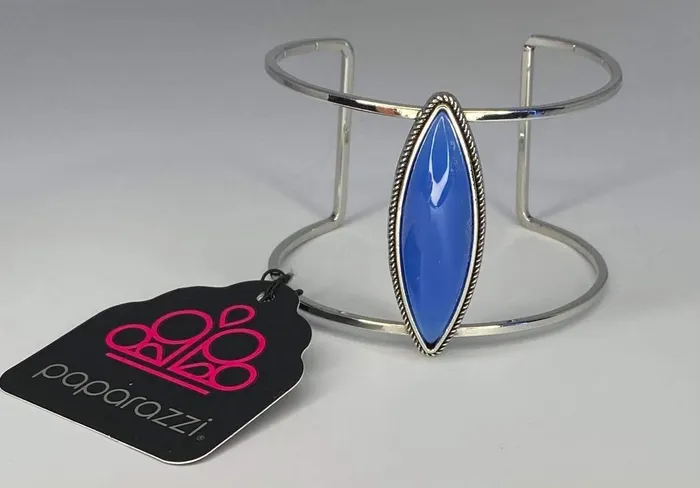 All Eyes On U Jewelry Paparazzi Accessories Bracelets What You SEER is What You Get Blue Bracelet All Eyes On U Jewelry Paparazzi Accessories Bracelets What You SEER is What You Get Blue Bracelet