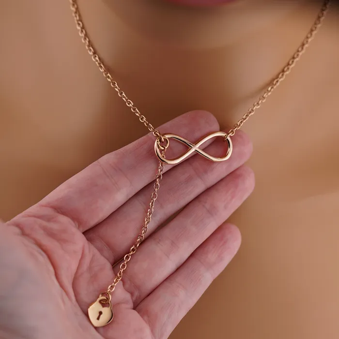 Captive Collars Necklaces Infinity Rose Gold Heart Lock