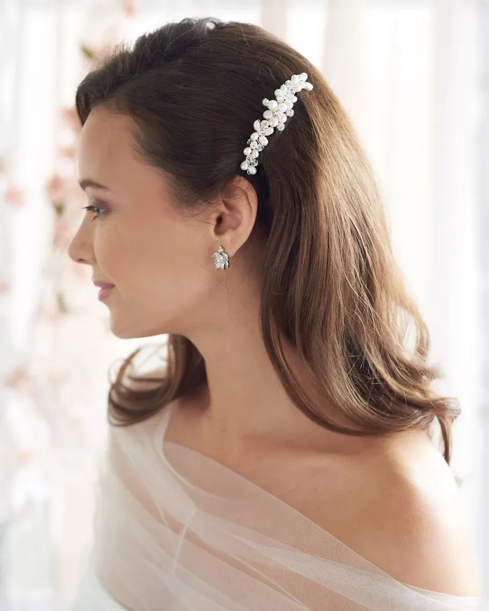 Dareth Colburn Earrings Abbey Freshwater Pearl Comb
