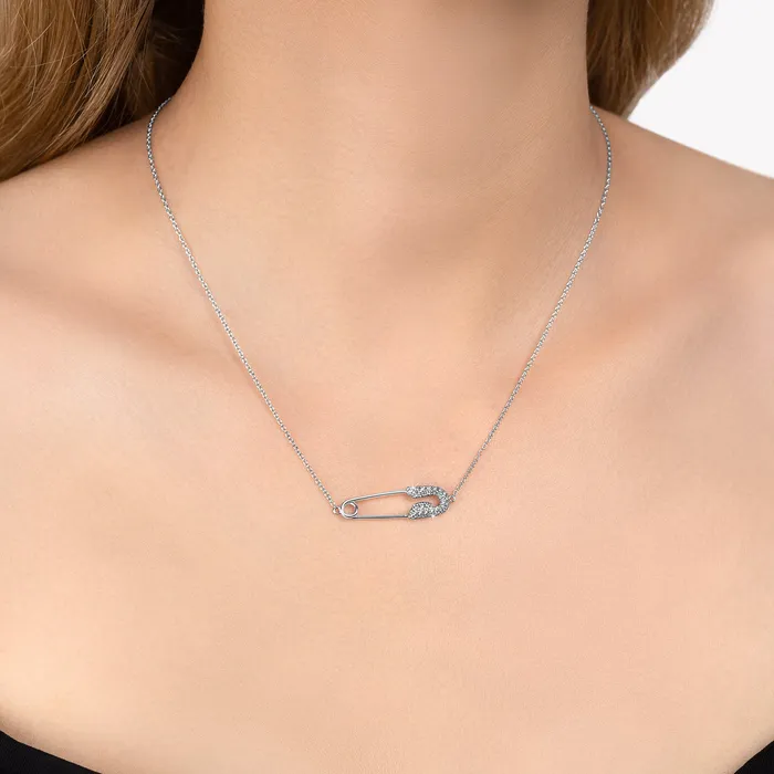 Necklaces Hand crafted in 18k white gold and set with 34 highquality round brilliant cut diamonds Securus Diamond Necklace