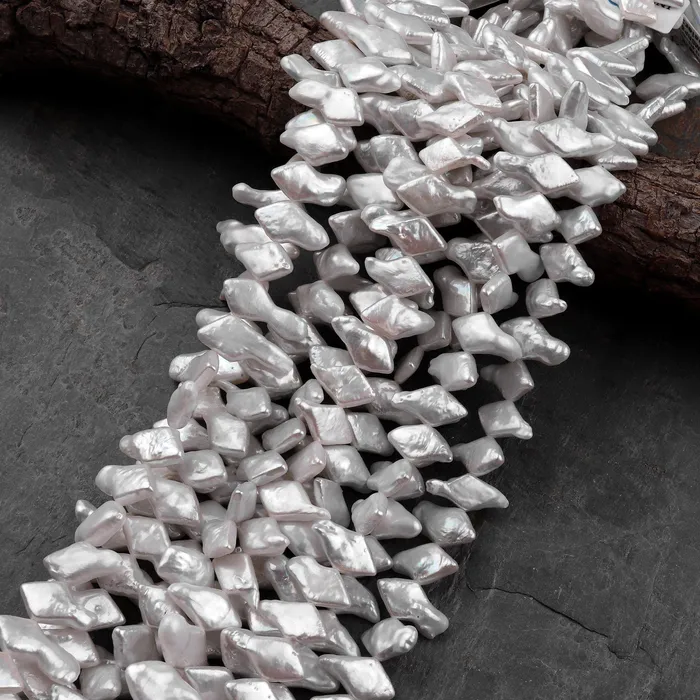 White Marquoise Diamond Pearl Real Genuine Natural Freshwater Pearl Cener Drilled 16 Strand Intrinsic Trading Necklaces